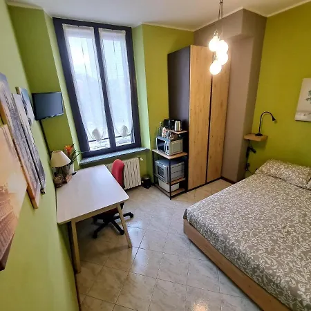Casa de hóspedes Myhome *